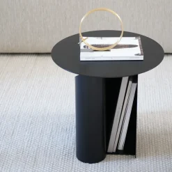 Mesa auxiliar Sentrum, Negro