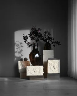 Mesa auxiliar Temple low 42x40 cm, Chrome-limestone