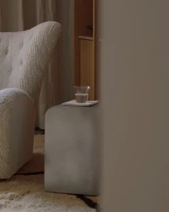 Mesa auxiliar Volume, Aluminium