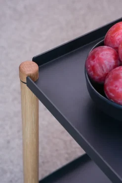 Mesa Connect, Roble aceitado, metal negro