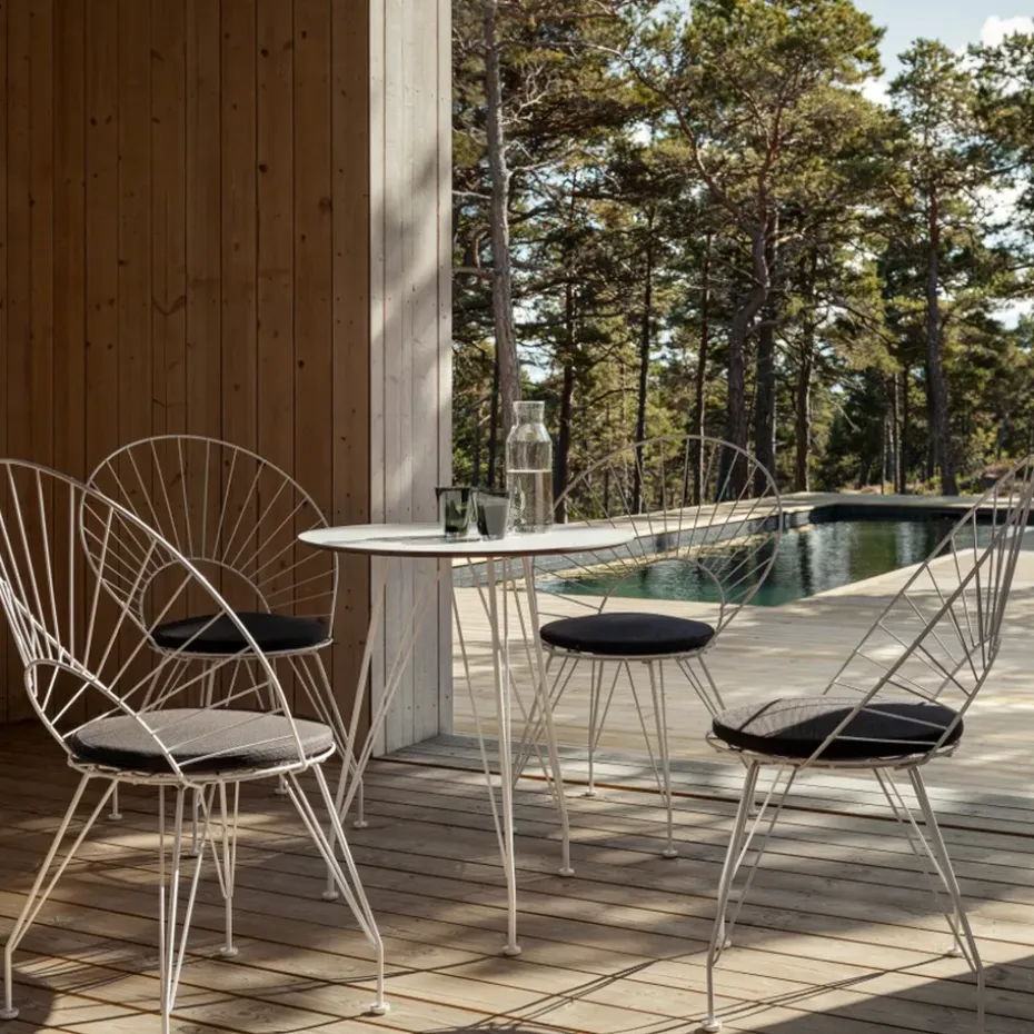 Mesa de café Desirée, Laminado blanco, ø110cm, base lacada en blanco