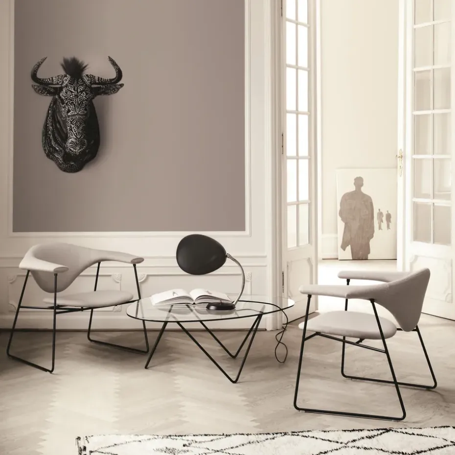 Mesa de centro Pedrera, Patas negras