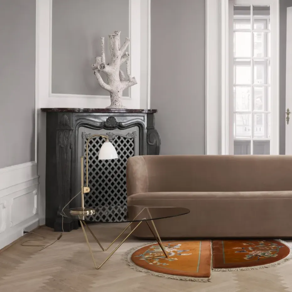 Mesa de centro Pedrera, Patas de latón