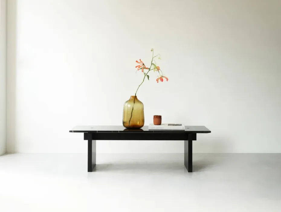 Mesa de centro Solid Table 130x38,5x40 cm, Black
