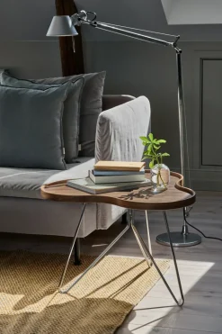 Mesa Flower mono Edición Especial 62x66 cm, H45 cm-nogal lacado-acero cromado