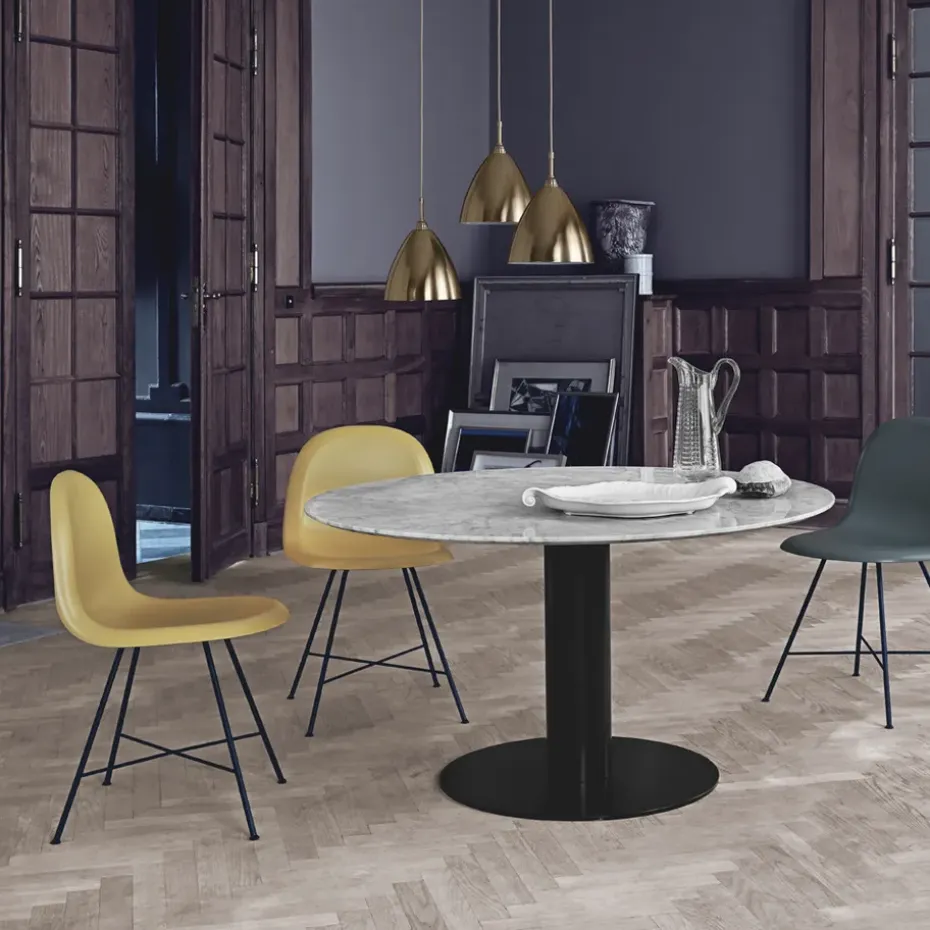 Mesa Gubi 2.0, Marble black, ø110, base negra