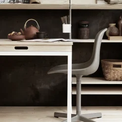 Mesa plegable String, Nogal-patas de metal blancas