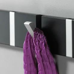 Perchero 3 ganchos Knax, Nogal aceitado