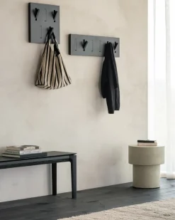 Perchero Utilitile wall hanger, Lackad ek-black-large