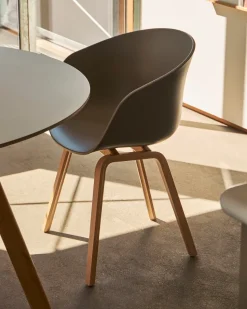 Silla About a Chair 22, 2.0 , Caqui-estructura de roble lacado