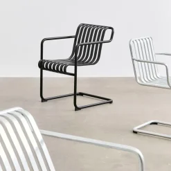 Silla con brazos Palissade Cantilever Dining , Antracita