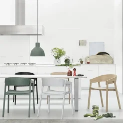 Silla con reposabrazos Cover, roble