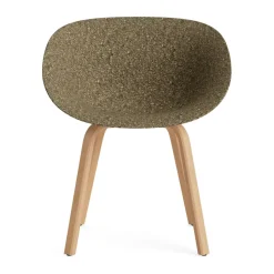 Silla con reposabrazos Mat Armchair, Seaweed-beech