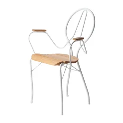 Silla con reposabrazos Pia, Soporte de acero lacado blanco - roble aceitado