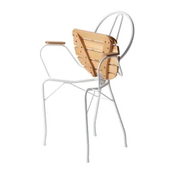 Silla con reposabrazos Pia, Soporte de acero lacado blanco - roble aceitado