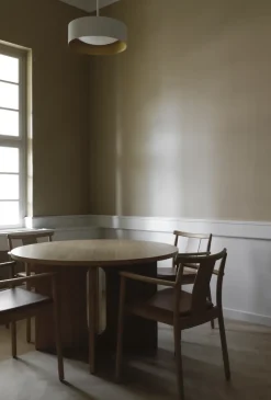 Silla con reposbrazos y cojín de silla Merkur, Oak- Dakar 0250 cognac