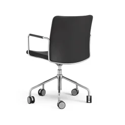 Silla de oficina elevable/bajable sin basculación Stella, Cuero elmosoft 99999 negro, base de cromo, respaldo flexible