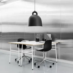 Silla de oficina Form chair swivel 5W, Azul, aluminio negro, ruedas