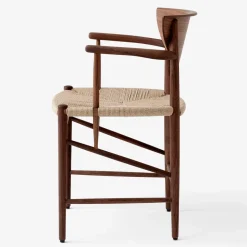 Silla Drawn HM4 con reposabrazos, Nogal