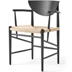 Silla Drawn HM4 con reposabrazos, roble negro