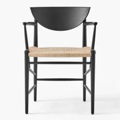 Silla Drawn HM4 con reposabrazos, roble negro