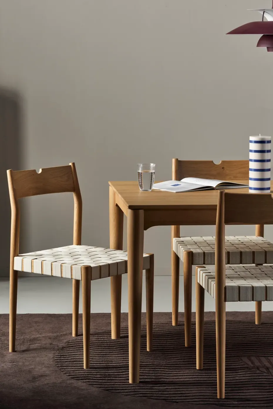 Silla Ekeryd, Webbing-laquered oak