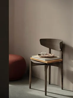 Silla Herman, Dark Stained Beech