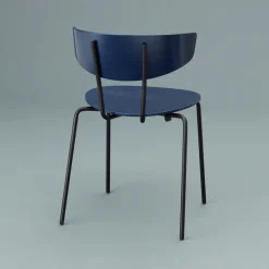 Silla Herman, Walnut, base de acero en color negro