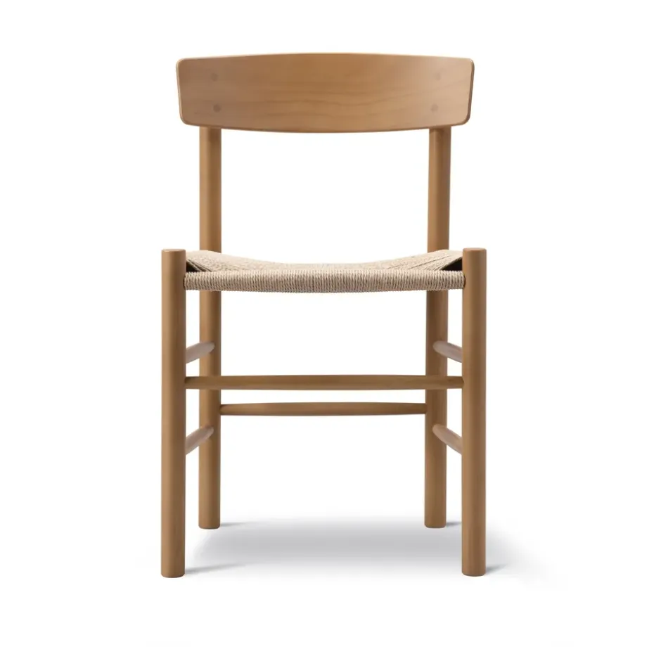 Silla J39, Barnizado Vintage -trenzado natural