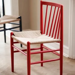 Silla J80, Beech-paper cord rojo rubí