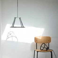 Silla J182 Holmen, pack de 4, Chapa de roble-patas negras