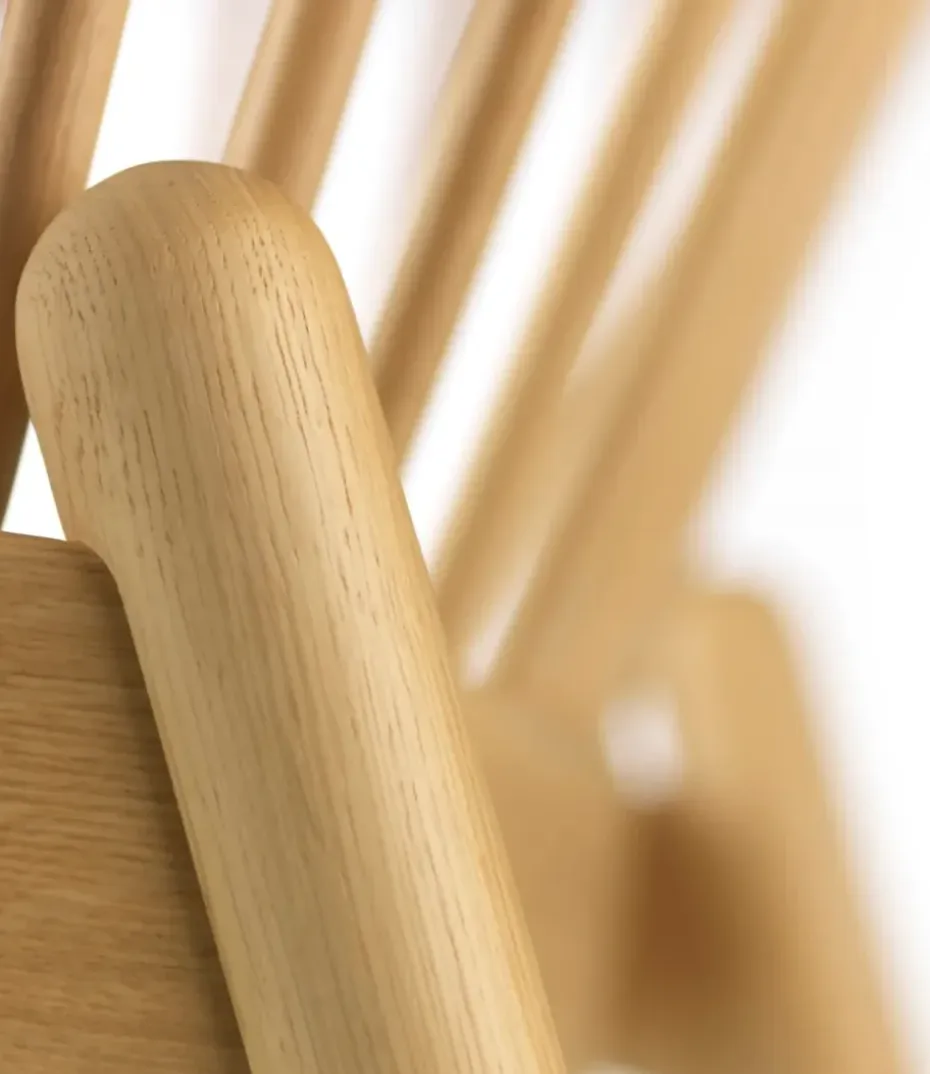 Silla J166 Jørna, Oak lacquered-light grey