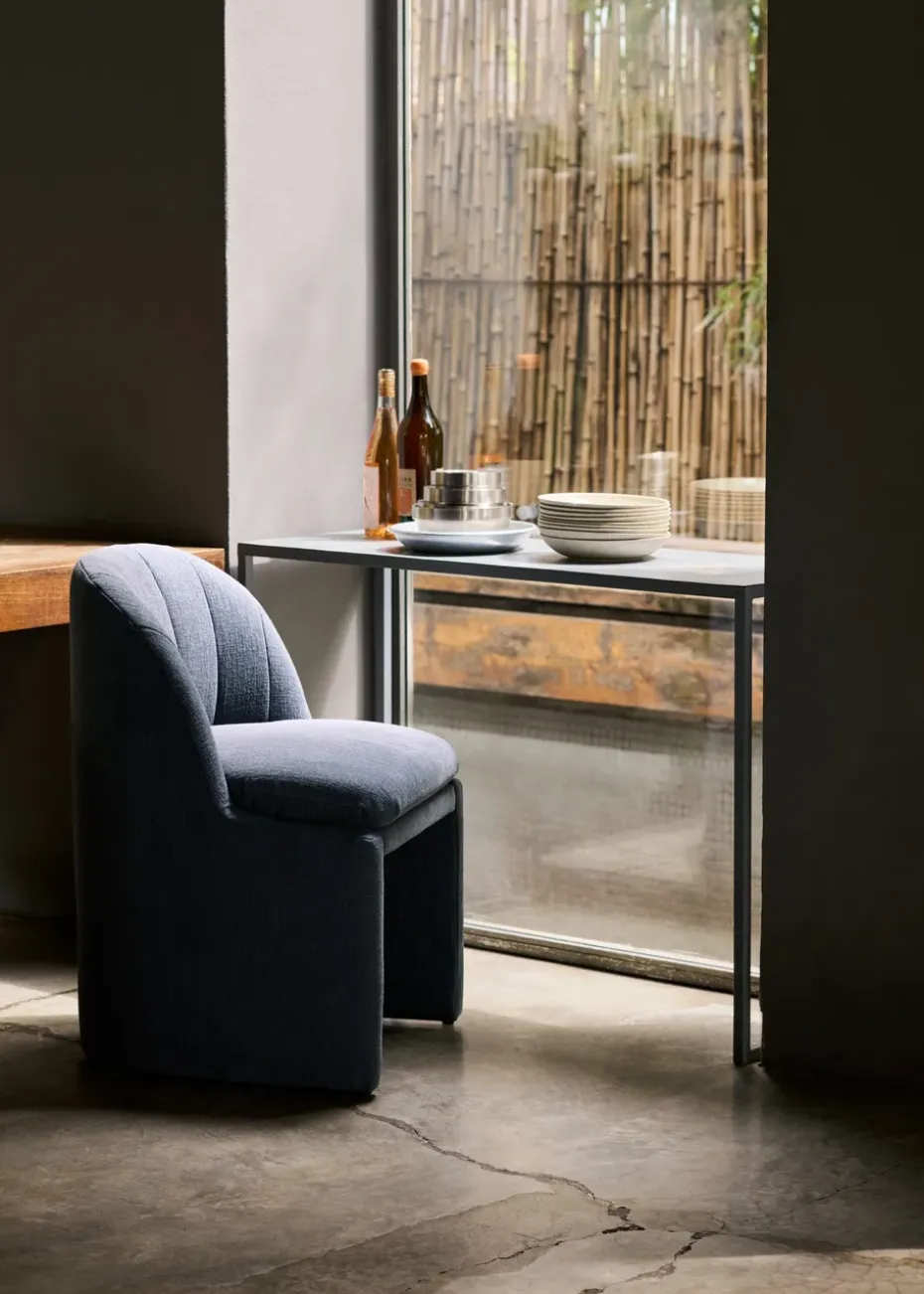 Silla Loafer Side Chair SC106, Gentle 0193