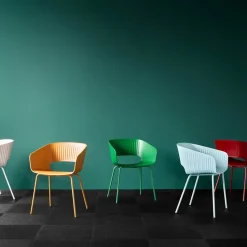 Silla Marée 401, Beetroot patas de metal lacado