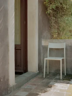 Silla May Chair Outdoor, Light Grey