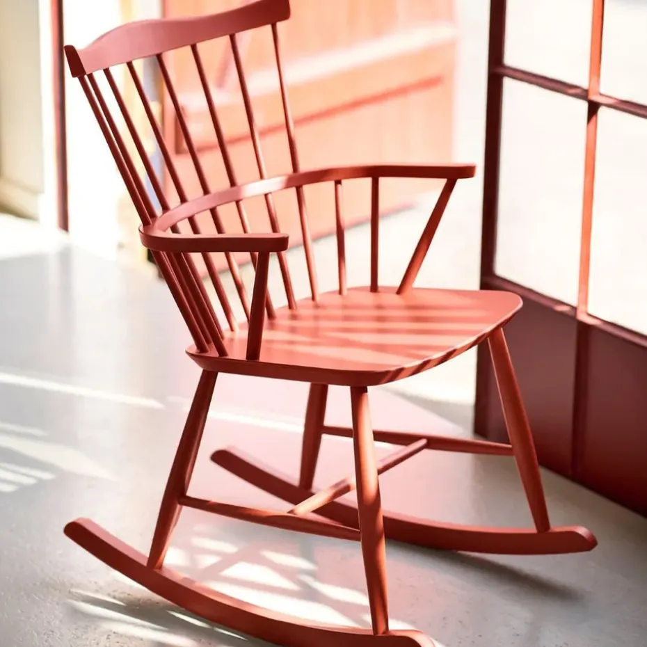 Silla mecedora J52G, Rojo ladrillo