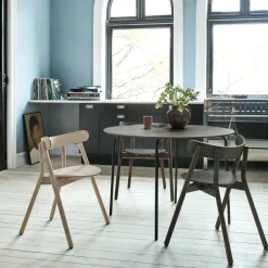 Silla Oaki, roble claro