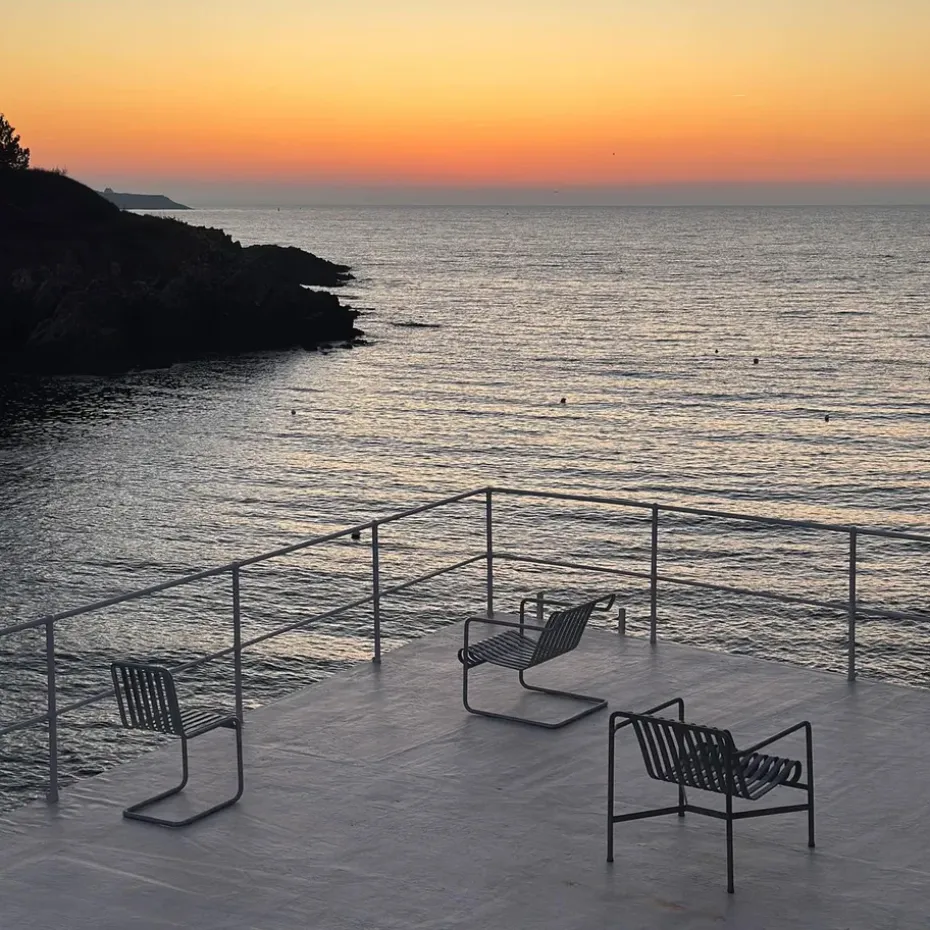 Silla Palissade Cantilever , Acero galvanizado en caliente