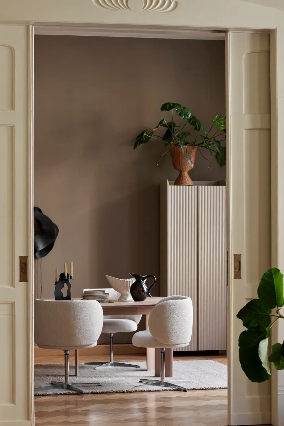 Silla Rico dining chair swivel bouclé, Off-white