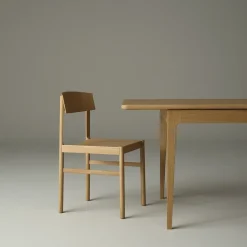 Silla Rod, Roble blanqueado con laca mate