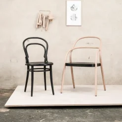 Silla Ton no.14, Barniz negro B123-asiento chapa New Fanér