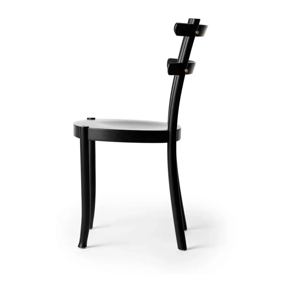 Silla Wood, Haya- teñido de negro