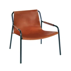 Sillón September, cuero coñac, estructura de acero lacado negro