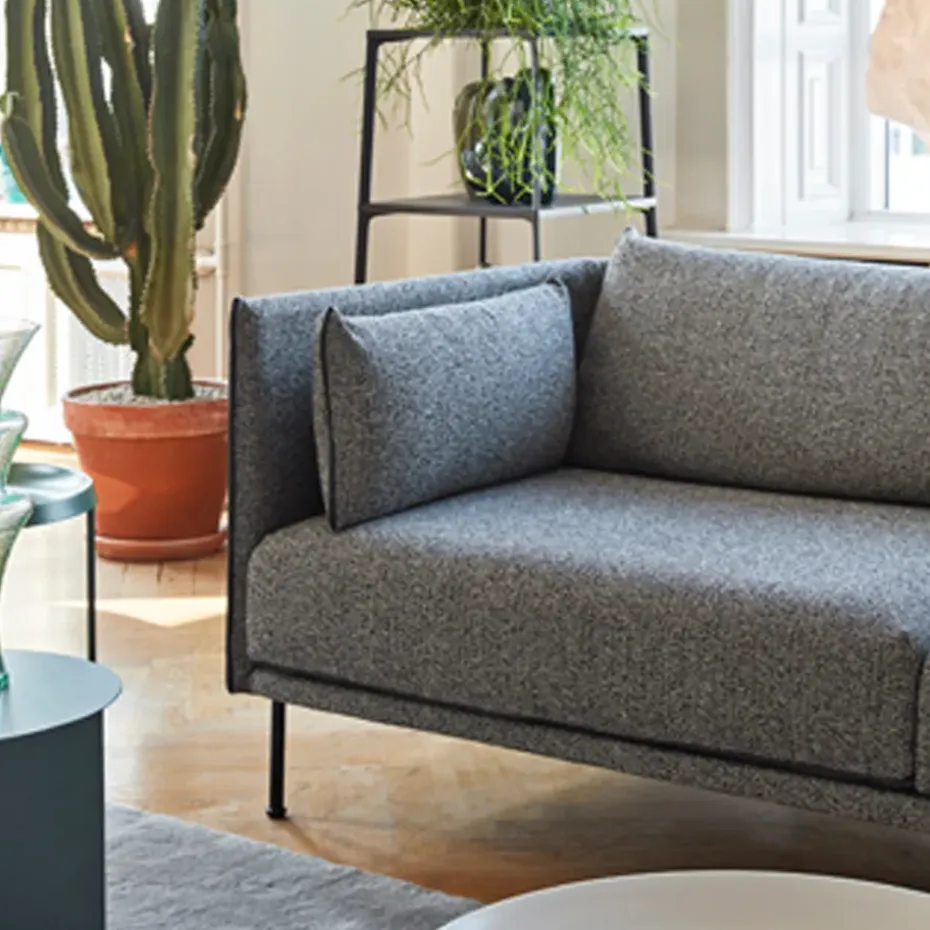 Sofá 2 plazas Silhouette, Coda 100 offwhite-patas de roble aceitado