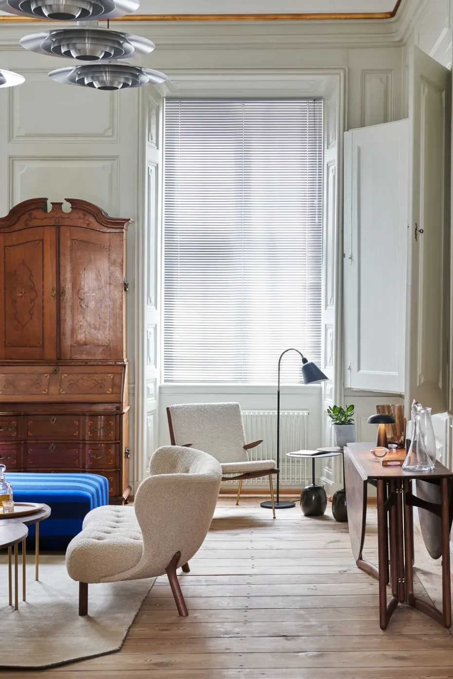 Sofá Little Petra VB2, Nogal tratado con aceite-Karakorum