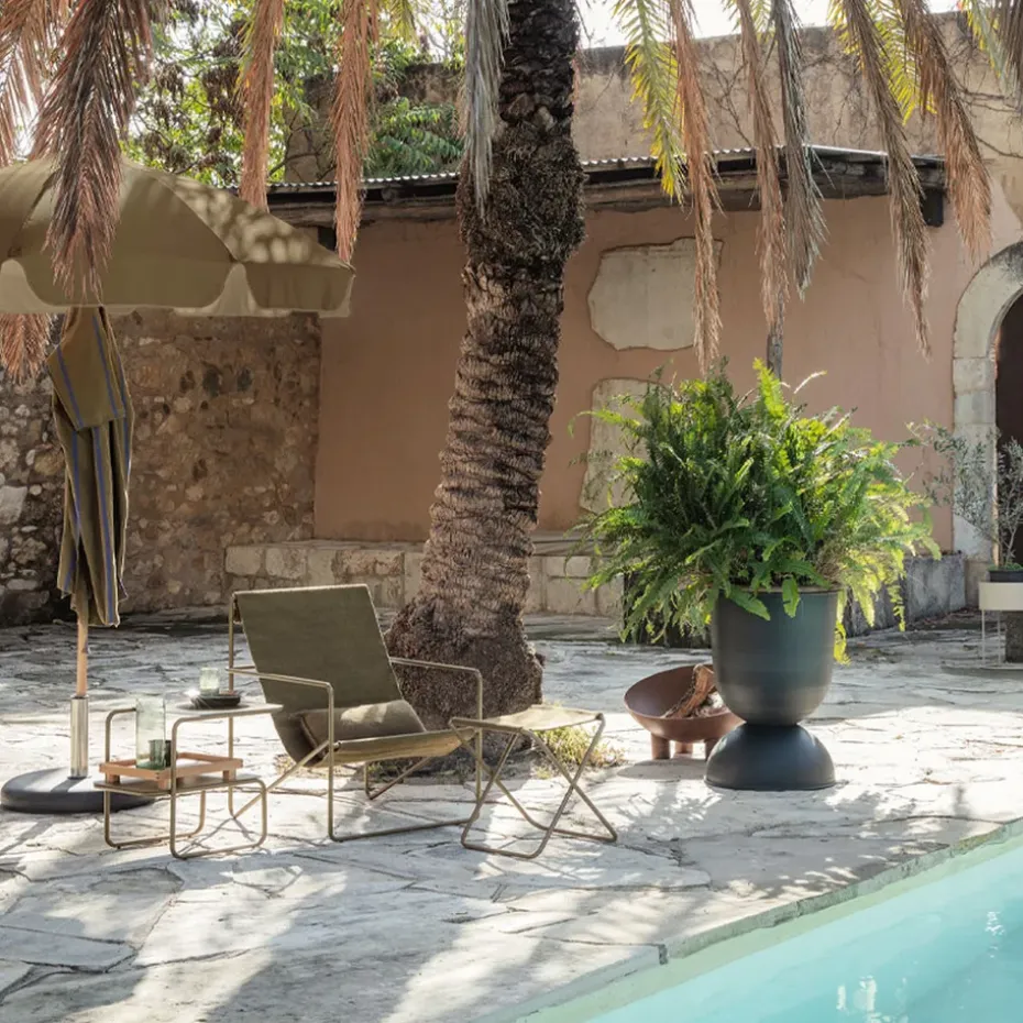 Sombrilla Llana, Military olive