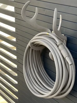 Soporte de manguera reindeer Garden Glory , Beige