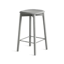 Taburete bajo Soft Edge 32, Soft grey-soft grey estructura de roble/exoesqueleto de roble