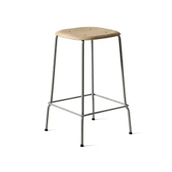 Taburete bajo Soft Edge 30, gris suave, estructura de cromado