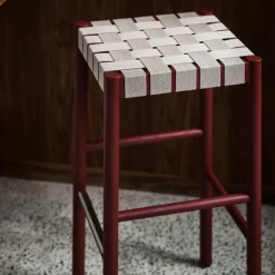 Taburete bar Betty TK8, Black, asiento de banda de lino trenzada negro